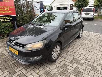 Schadeauto Volkswagen Polo 1.2 TSI Bleumotion Edition + 2013/6
