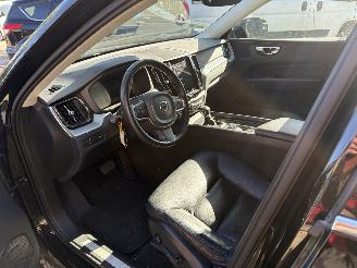 Volvo Xc-60 2.00T5  Momentum picture 5