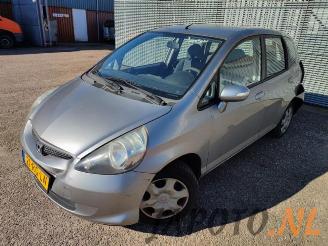 Auto da rottamare Honda Jazz Jazz (GD/GE2/GE3), Hatchback, 2002 / 2008 1.3 i-Dsi 2005/3