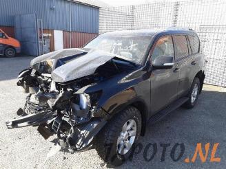 demontáž osobní automobily Toyota Landcruiser Land Cruiser (J15), Terreinwagen, 2009 2.8 D-4D 16V 2018/8