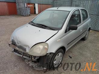 demontáž osobní automobily Toyota Yaris Yaris (P1), Hatchback, 1999 / 2005 1.3 16V VVT-i 2001/2