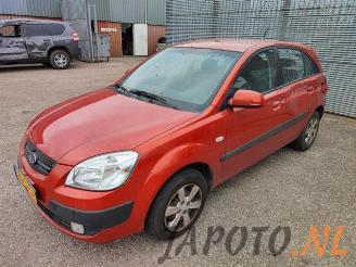 Auto da rottamare Kia Rio Rio II (DE), Hatchback, 2005 / 2011 1.4 16V 2008/4