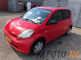 Auto da rottamare Daihatsu Sirion Sirion 2 (M3), Hatchback, 2005 1.0 12V DVVT 2006/5