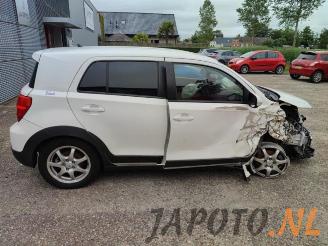 Toyota Urban Cruiser Urban Cruiser, SUV, 2009 / 2016 1.33 Dual VVT-I 16V 2WD picture 6