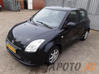 Auto da rottamare Suzuki Swift Swift (ZA/ZC/ZD1/2/3/9), Hatchback, 2005 / 2011 1.3 VVT 16V 2006/10