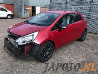 demontáž osobní automobily Kia Rio Rio III (UB), Hatchback, 2011 / 2017 1.2 CVVT 16V 2012/8