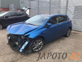 rozbiórka samochody osobowe Toyota Auris Auris (E18), Hatchback 5-drs, 2012 / 2019 1.8 16V Hybrid 2014/3