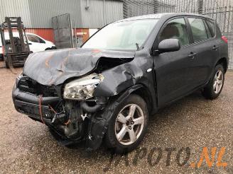 Coche siniestrado Toyota Rav-4 RAV4 (A3), Terreinwagen, 2005 / 2012 2.0 16V VVT-i 4x4 2007/2