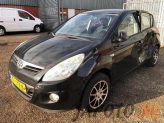 Salvage car Hyundai I-20 i20, Hatchback, 2008 / 2015 1.2i 16V 2009/8