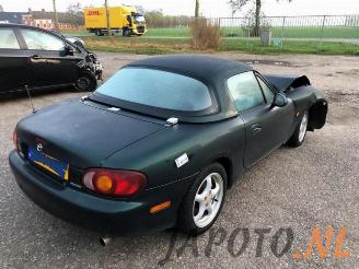 Mazda MX-5 MX-5 (NB18/35/8C), Cabrio, 1998 / 2005 1.6i 16V picture 5