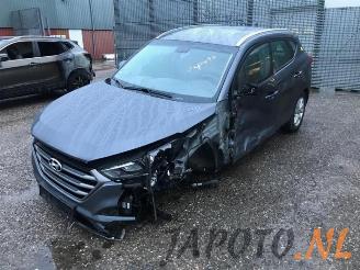 demontáž osobní automobily Hyundai Tucson Tucson (TL), SUV, 2015 1.7 CRDi 16V 2WD 2016/4