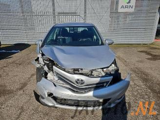 Toyota Yaris Yaris III (P13), Hatchback, 2010 / 2020 1.0 12V VVT-i picture 8