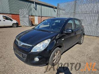 Coche siniestrado Hyundai I-20 i20, Hatchback, 2008 / 2015 1.4i 16V 2009/4