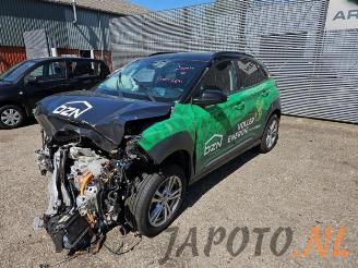 Salvage car Hyundai Kona Kona (OS), SUV, 2017 / 2023 64 kWh 2019/12