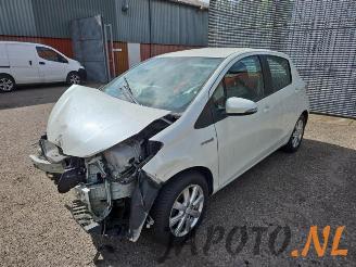 demontáž osobní automobily Toyota Yaris Yaris III (P13), Hatchback, 2010 / 2020 1.5 16V Hybrid 2013/11