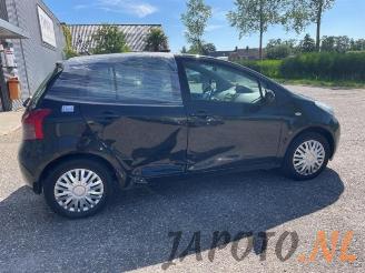 Toyota Yaris Yaris II (P9), Hatchback, 2005 / 2014 1.3 16V VVT-i picture 7