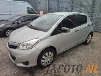 uszkodzony samochody osobowe Toyota Yaris Yaris III (P13), Hatchback, 2010 / 2020 1.0 12V VVT-i 2012/3