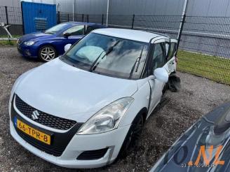 Auto da rottamare Suzuki Swift Swift (ZA/ZC/ZD), Hatchback, 2010 / 2017 1.2 16V 2012/3