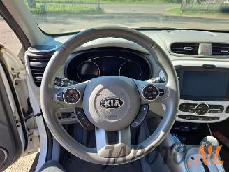 Kia Soul Soul II (PS), MPV, 2014 / 2018 EV picture 11