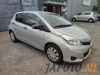 Toyota Yaris Yaris III (P13), Hatchback, 2010 / 2020 1.0 12V VVT-i picture 8