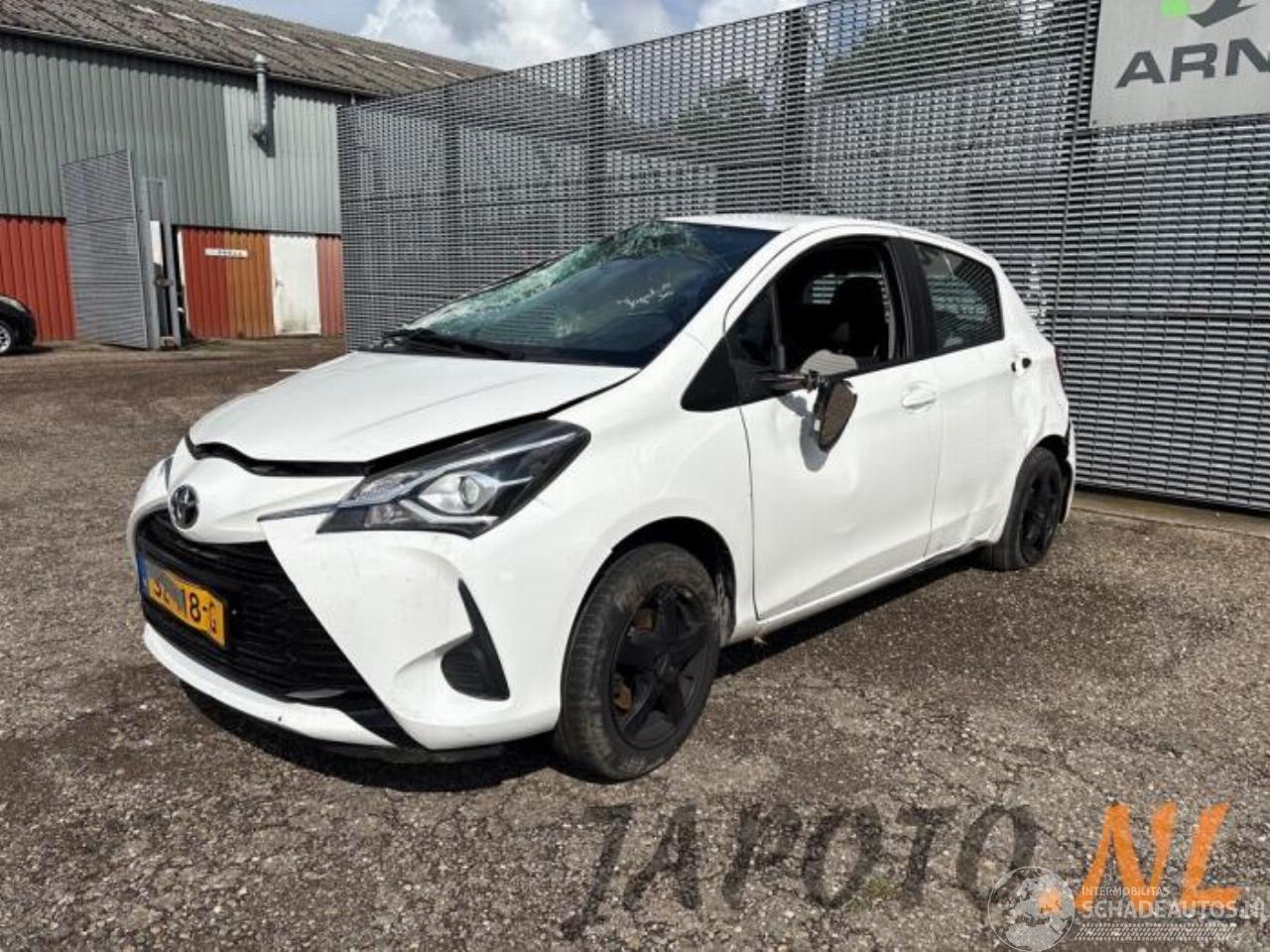 Toyota Yaris Yaris III (P13), Hatchback, 2010 / 2020 1.0 12V VVT-i