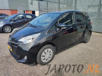 Auto da rottamare Toyota Verso S Verso S, MPV, 2010 / 2016 1.33 16V Dual VVT-I 2011/11