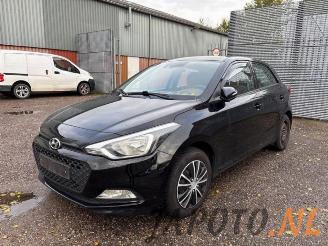 Salvage car Hyundai I-20 i20 (GBB), Hatchback, 2014 / 2020 1.2i 16V 2016/2