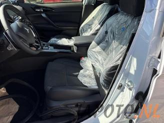 Mitsubishi Eclipse Cross Eclipse Cross (GK/GL), SUV, 2017 2.4 16V PHEV 4x4 picture 14