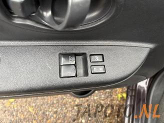 Nissan Micra Micra (K13), Hatchback, 2010 / 2016 1.2 12V picture 10