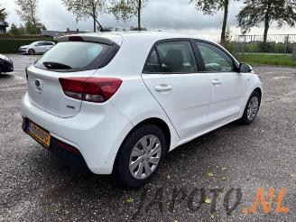 Kia Rio Rio IV (YB), Hatchback, 2017 1.0i T-GDi 100 12V picture 5