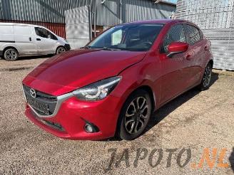 Salvage car Mazda 2 2 (DJ/DL), Hatchback, 2014 1.5 SkyActiv-G 90 2015/6