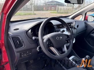 Kia Rio Rio III (UB), Hatchback, 2011 / 2017 1.2 CVVT 16V picture 9