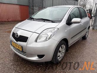 Uttjänta bilar auto Toyota Yaris Yaris II (P9), Hatchback, 2005 / 2014 1.3 16V VVT-i 2007/6