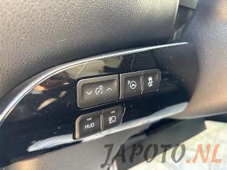 Toyota Prius Prius (ZVW5), Hatchback, 2015 / 2022 1.8 16V Hybrid picture 11