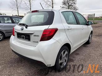 Toyota Yaris Yaris III (P13), Hatchback, 2010 / 2020 1.5 16V Hybrid picture 5
