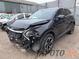 Dezmembrări autoturisme Kia Sportage Sportage (NQ5E), Terreinwagen, 2021 1.6 T-GDI MEHV 48V 2023/7