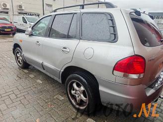 Auto da rottamare Hyundai Santa Fe Santa Fe I, SUV, 2000 / 2006 2.0 16V 4x2 2006/2