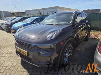 Salvage car Lynk & Co 01 01, SUV, 2018 1.5 PHEV 2022/1
