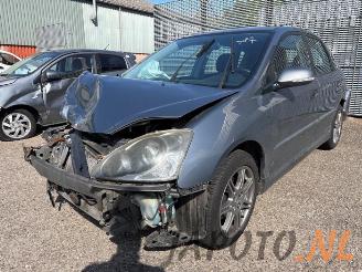 Vrakbiler auto Honda Civic Civic (EP/EU), Hatchback 3-drs, 2000 / 2005 1.4 16V 2004/8