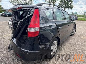 Hyundai I-30 i30 Crosswagon (WWH), Combi, 2007 / 2012 1.4 CVVT 16V picture 5