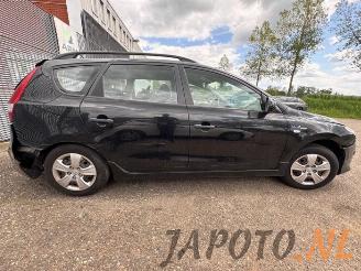 Hyundai I-30 i30 Crosswagon (WWH), Combi, 2007 / 2012 1.4 CVVT 16V picture 6