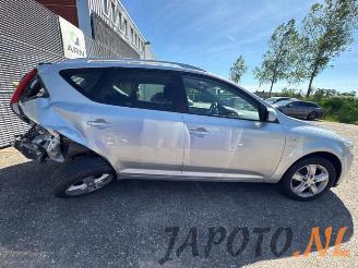 Kia Cee d Cee'd Sporty Wagon (EDF), Combi, 2007 / 2012 1.4 16V picture 6