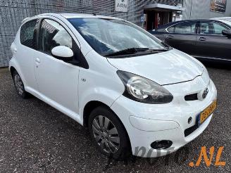 Toyota Aygo Aygo (B10), Hatchback, 2005 / 2014 1.0 12V VVT-i picture 7