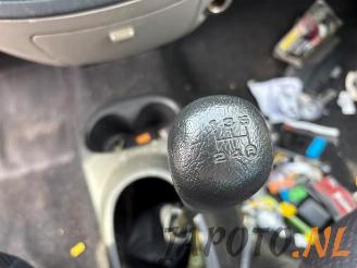 Daihatsu Sirion Sirion 2 (M3), Hatchback, 2005 1.0 12V DVVT picture 10