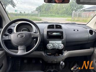 Daihatsu Sirion Sirion 2 (M3), Hatchback, 2005 1.0 12V DVVT picture 9