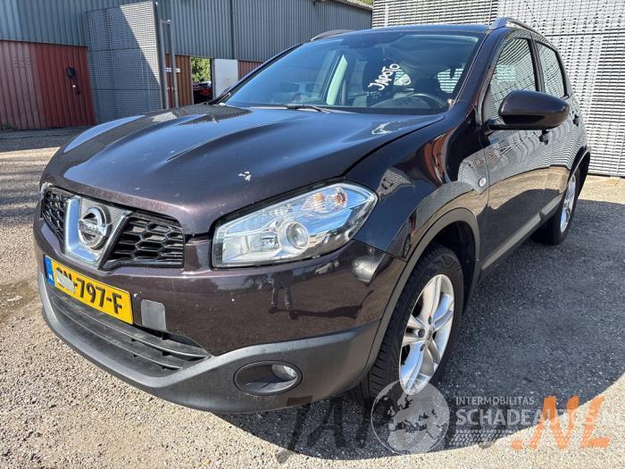 Nissan Qashqai Qashqai (J10), SUV, 2007 / 2014 2.0 16V