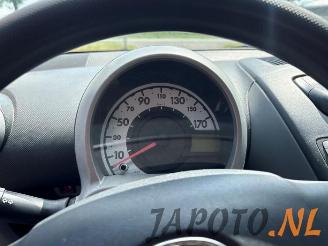 Toyota Aygo Aygo (B10), Hatchback, 2005 / 2014 1.0 12V VVT-i picture 11