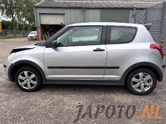 Suzuki Swift Swift (ZA/ZC/ZD1/2/3/9), Hatchback, 2005 / 2015 1.3 VVT 16V picture 2