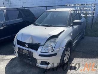 Salvage car Suzuki Swift Swift (ZA/ZC/ZD1/2/3/9), Hatchback, 2005 / 2015 1.3 VVT 16V 2005/8