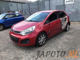 Sloopauto Kia Rio Rio III (UB), Hatchback, 2011 / 2017 1.2 CVVT 16V 2013/11